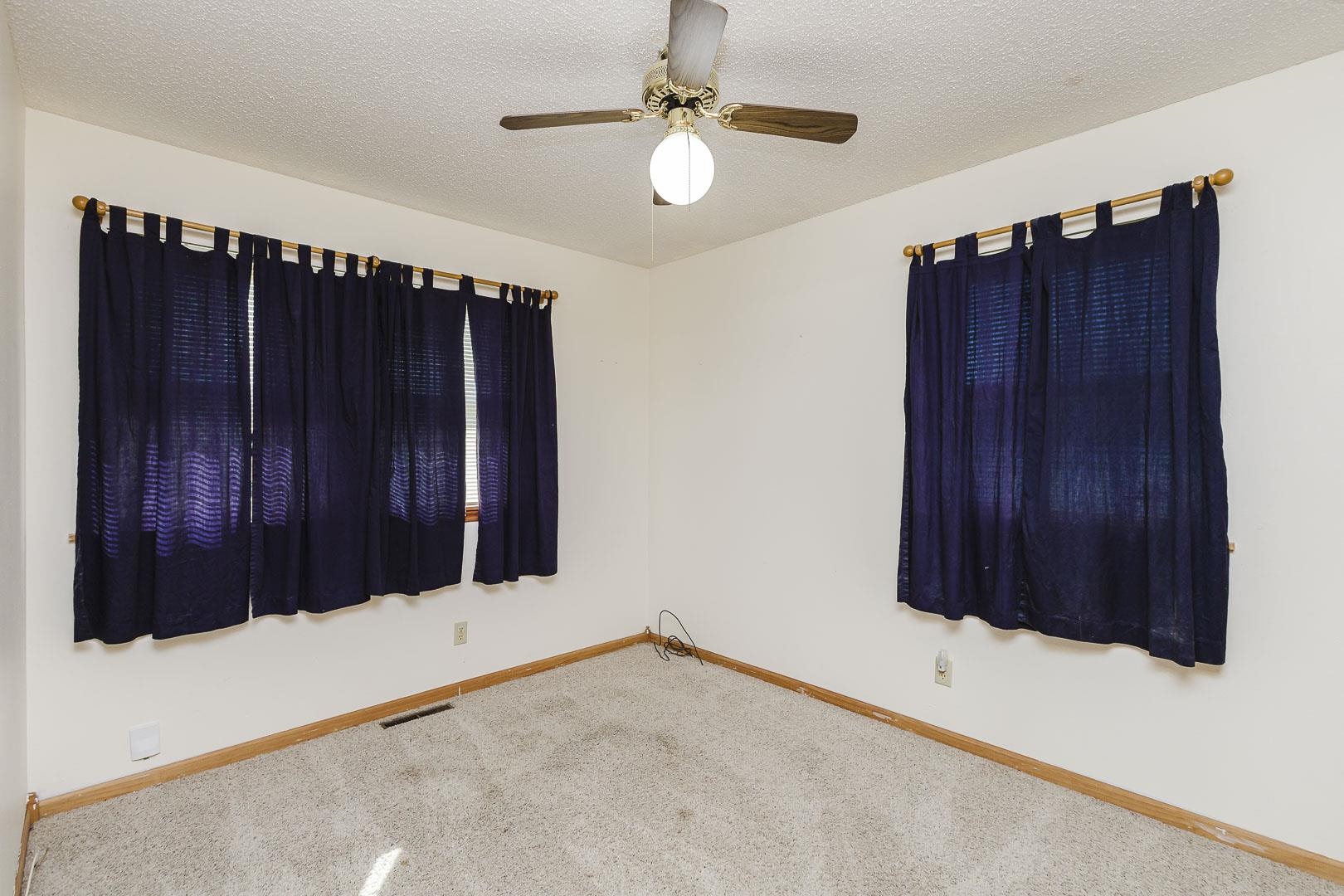 3526 S Leonine Property Photo 13