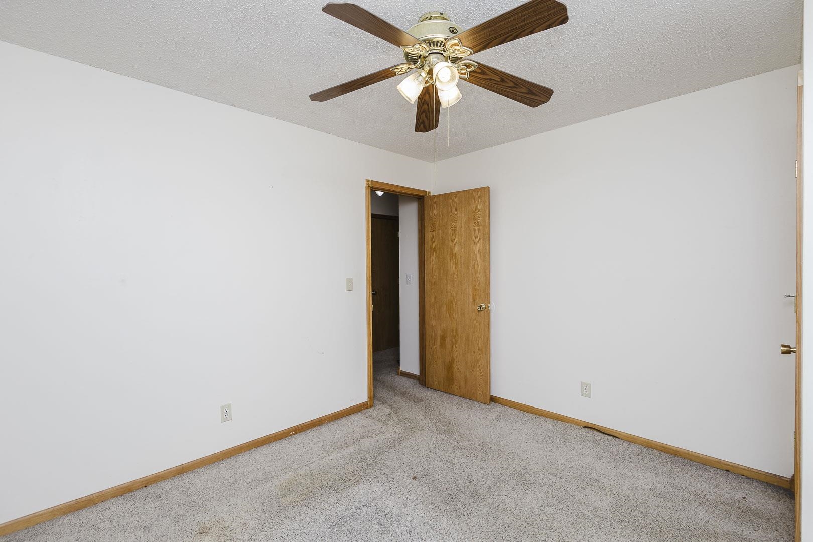 3526 S Leonine Property Photo 17