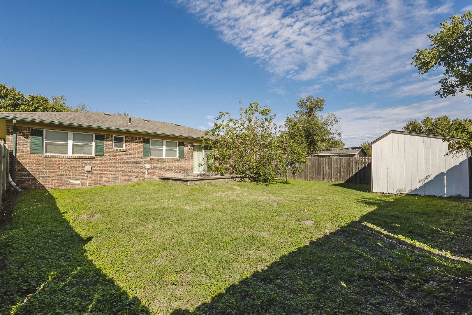 3526 S Leonine Property Photo 25
