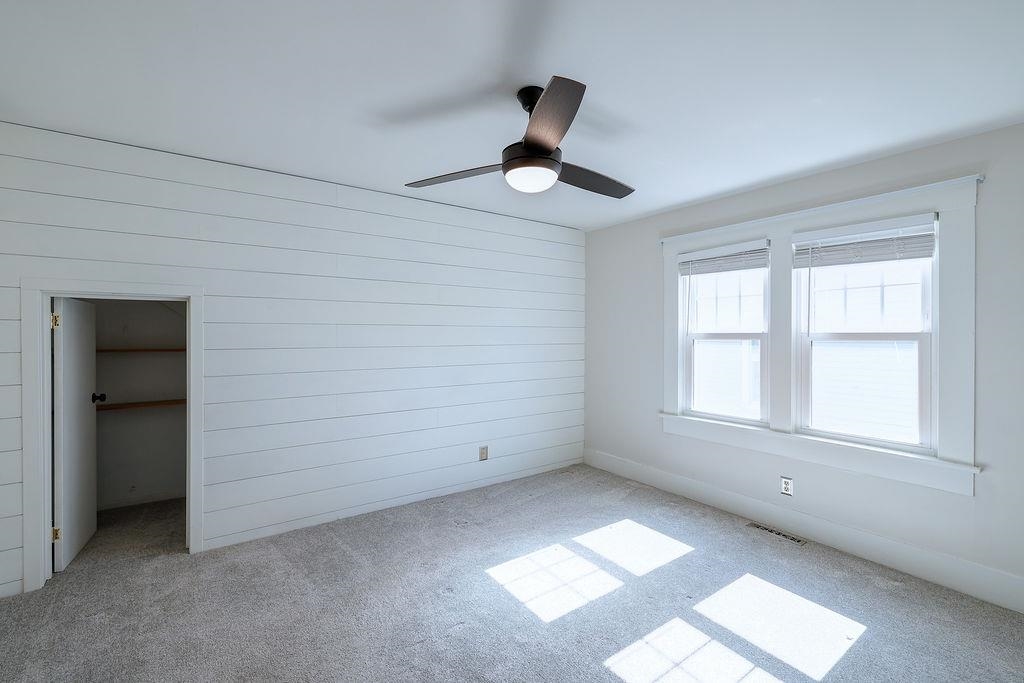 223 N College Property Photo 19