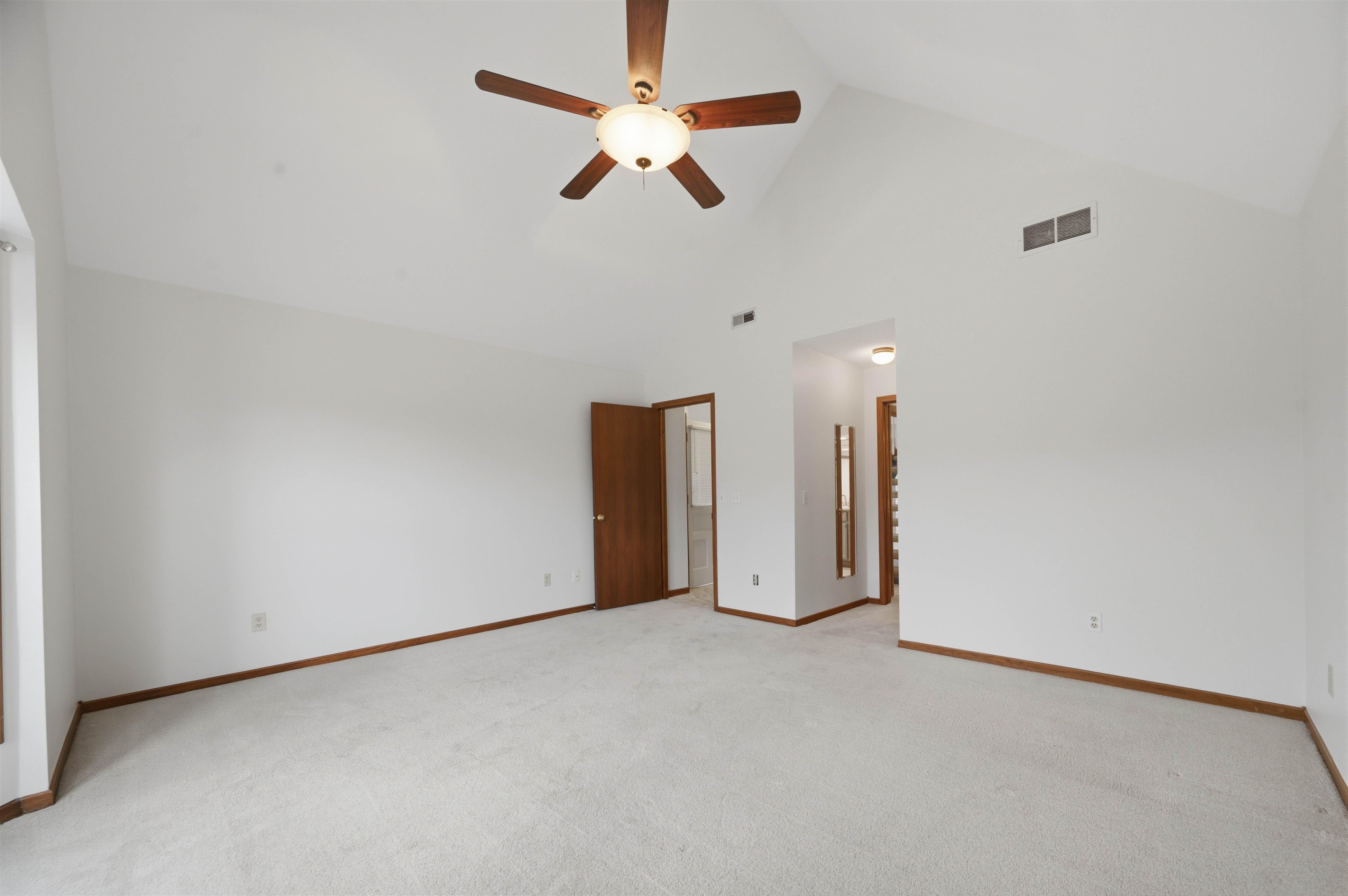 8019 E Lakepoint Way #205 Property Photo 13