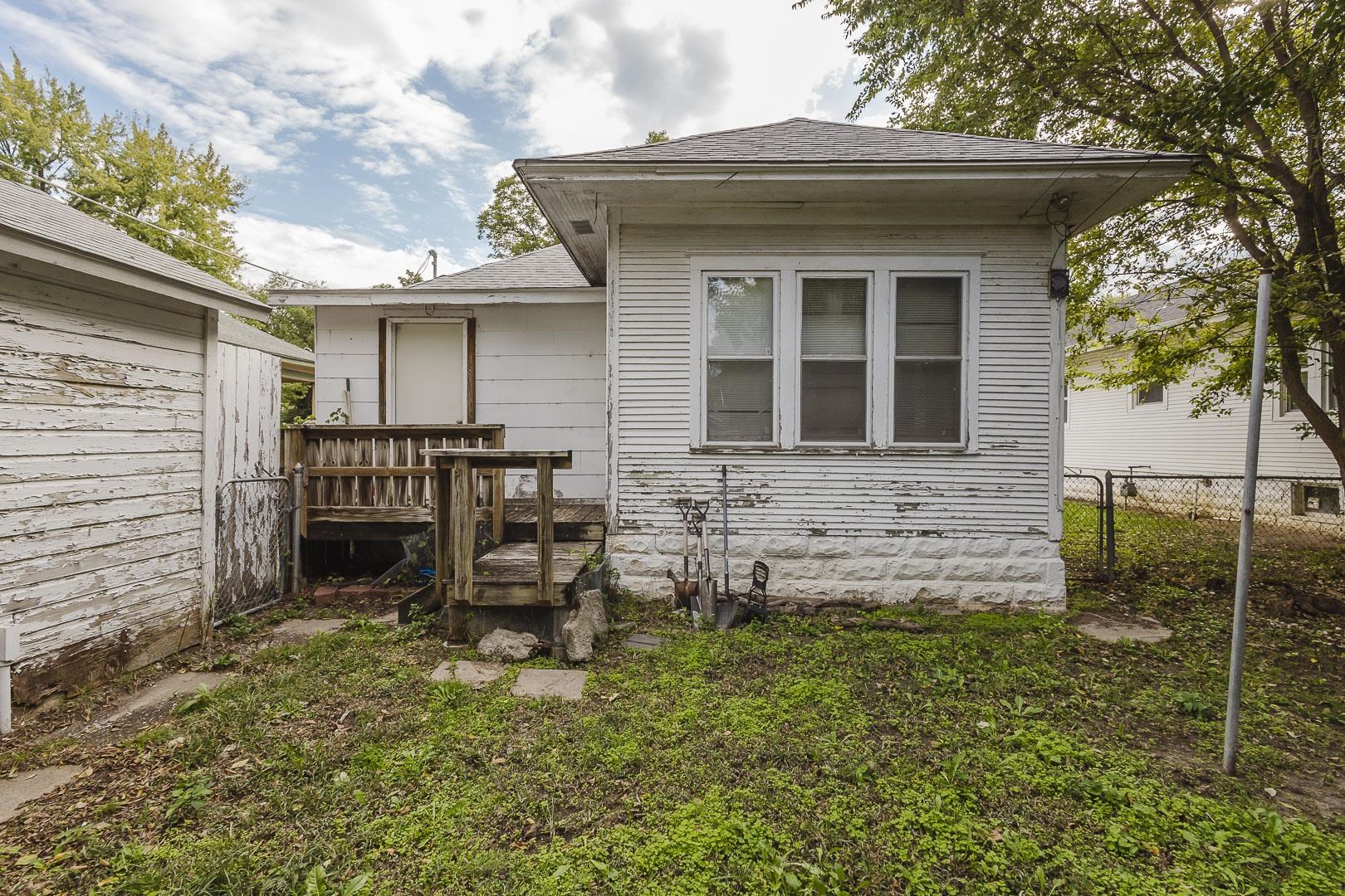 243 S Volutsia Property Photo 23