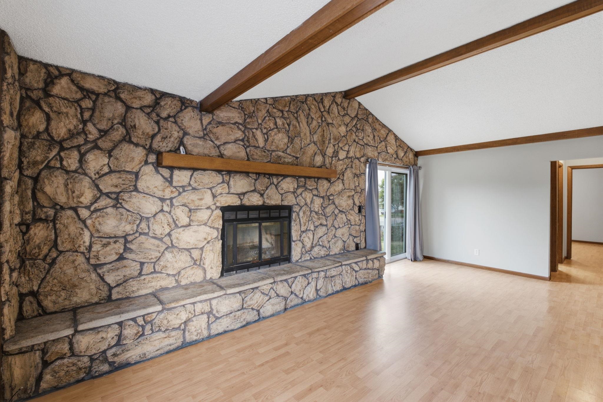 200 E Blue Property Photo 2
