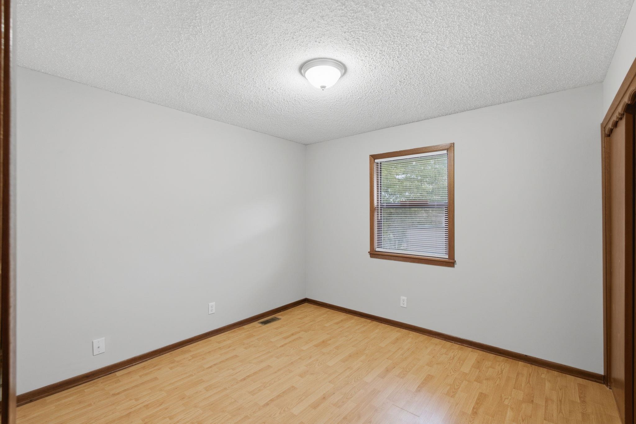 200 E Blue Property Photo 9