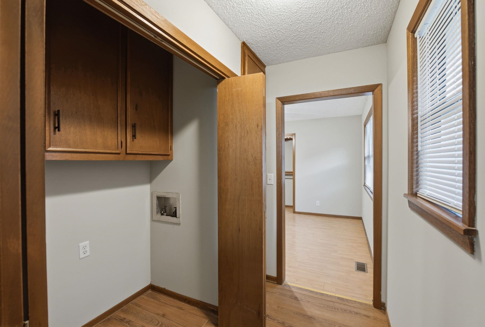 200 E Blue Property Photo 13