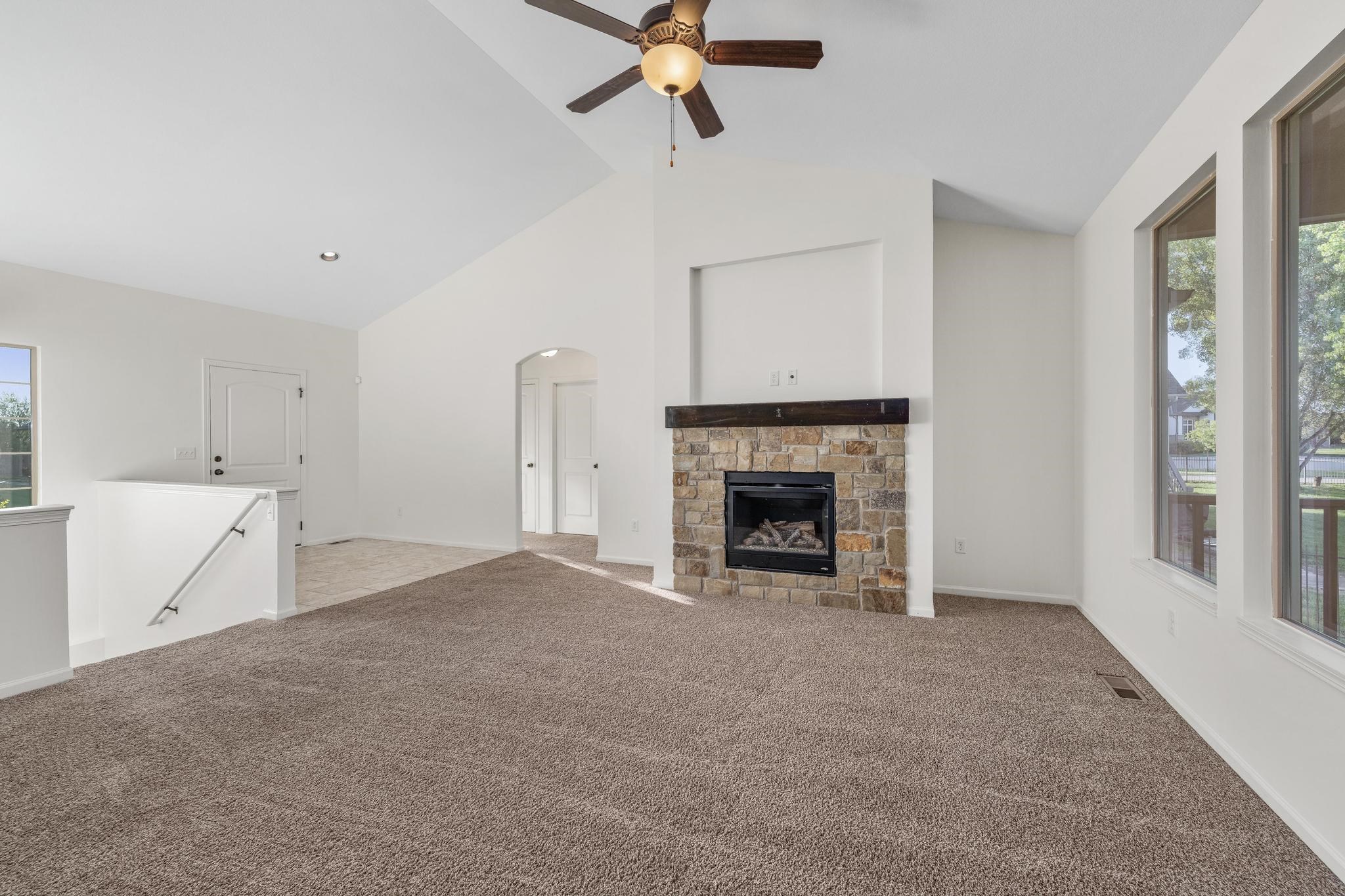 6038 W Driftwood Ct. Property Photo 5