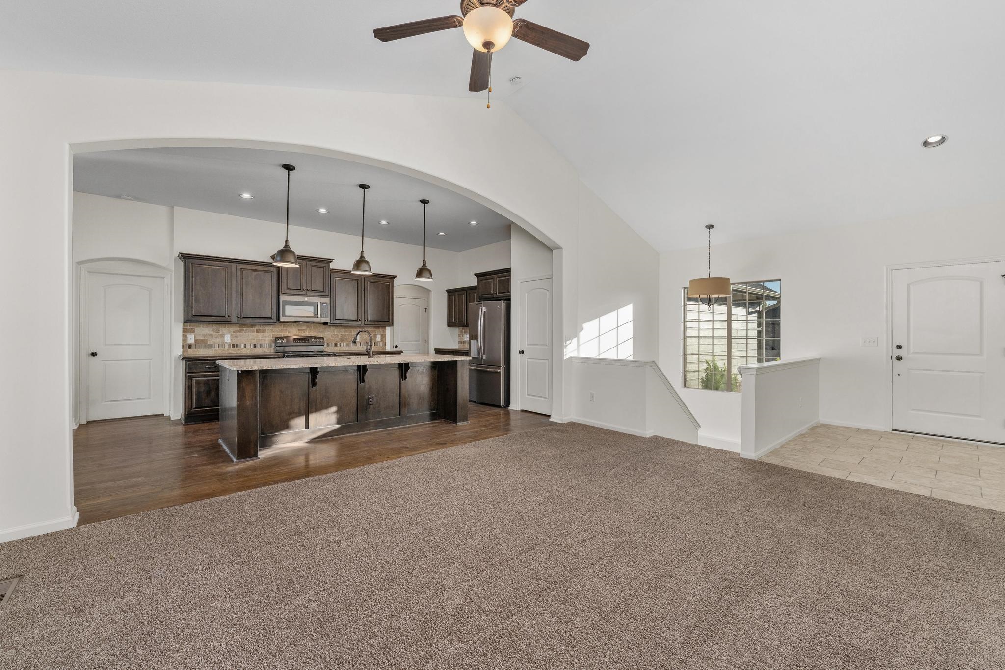 6038 W Driftwood Ct. Property Photo 6