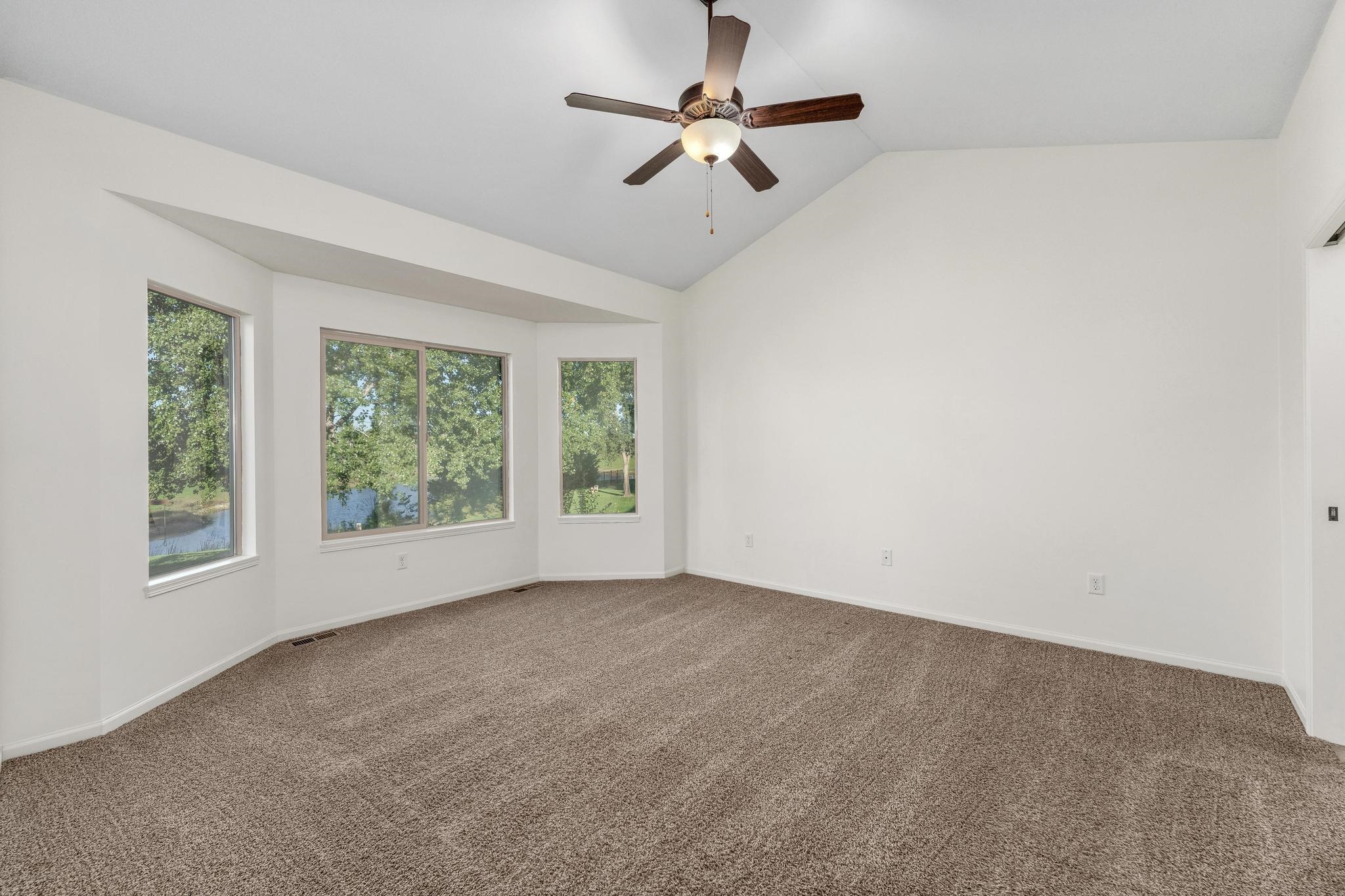 6038 W Driftwood Ct. Property Photo 13