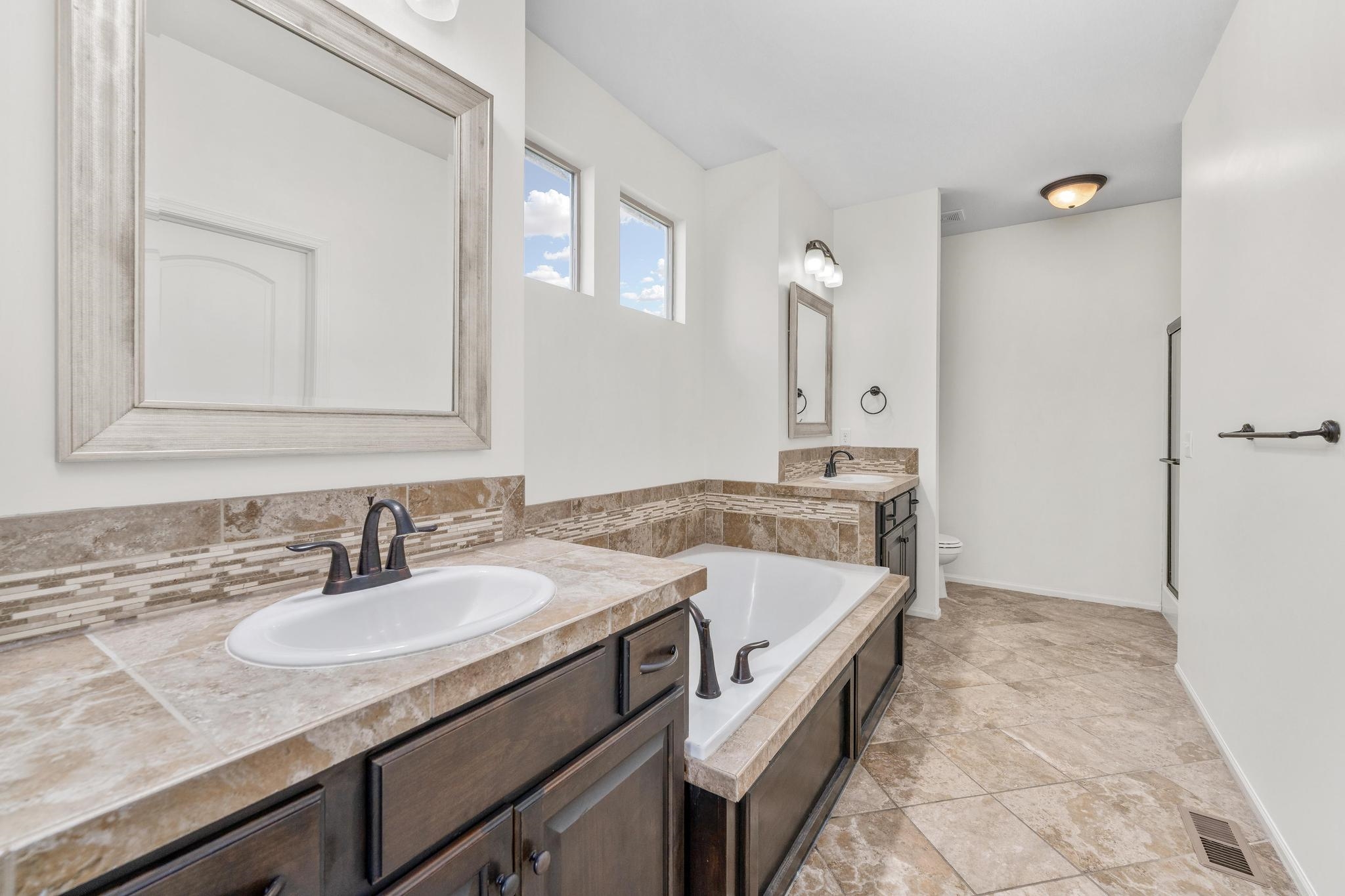 6038 W Driftwood Ct. Property Photo 15