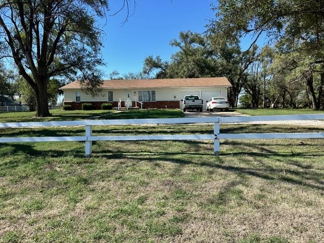 7451 N 119th Property Photo 1