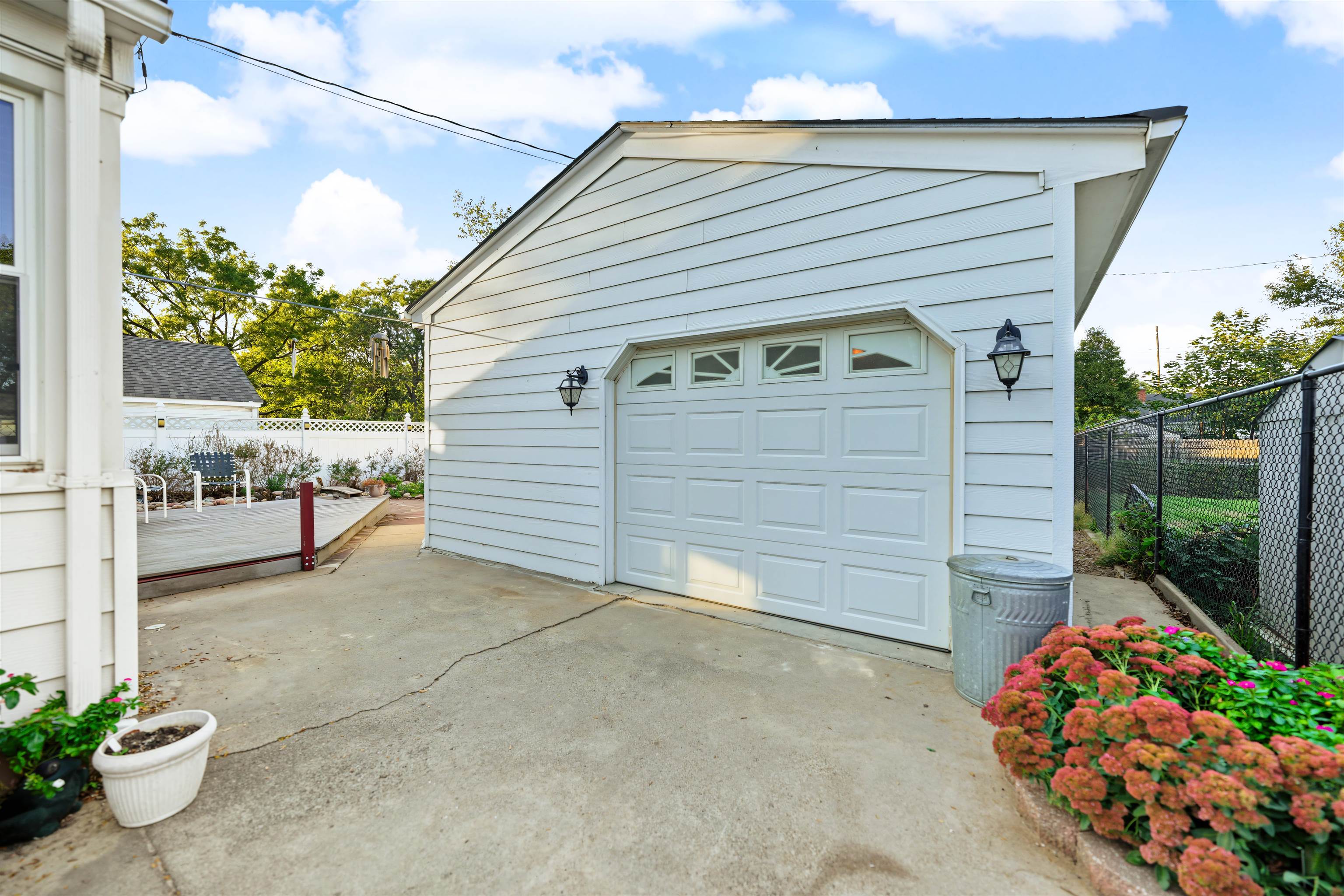 518 Fairview St. Property Photo 4