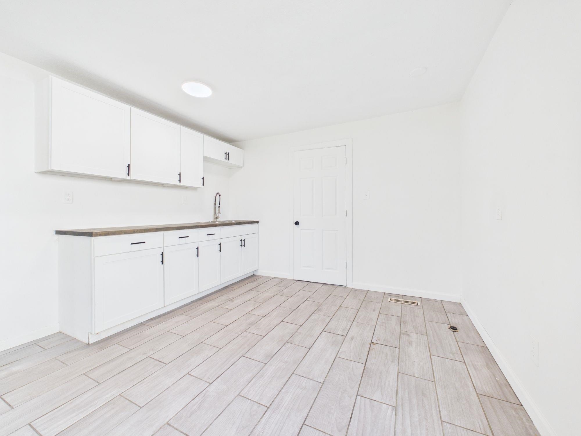 3814 E Cessna Dr Property Photo 10
