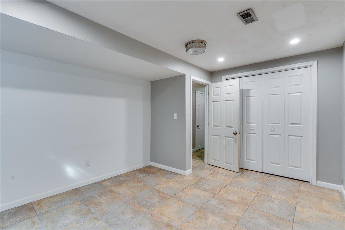 3822 N Garland Property Photo 29