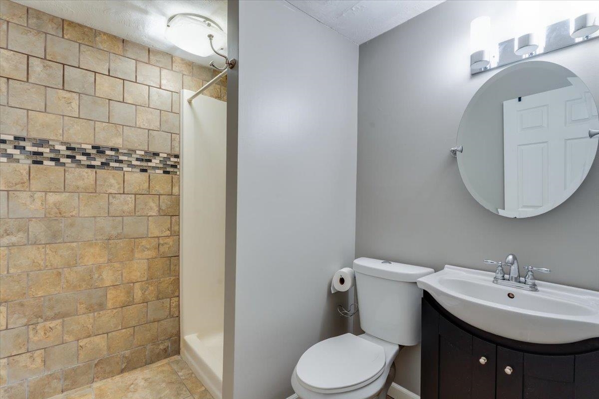 3822 N Garland Property Photo 30