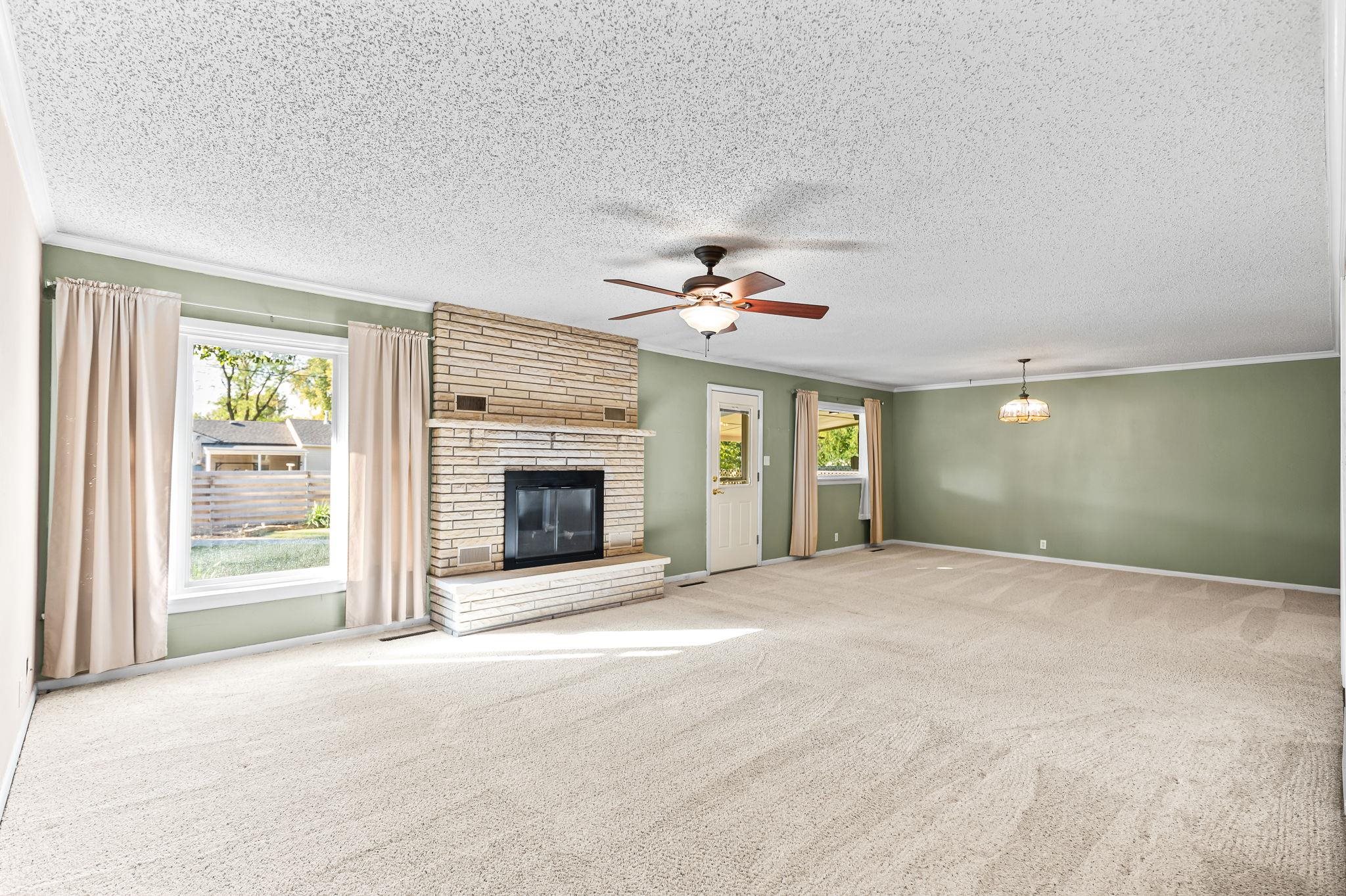 107 Downing Rd Property Photo 4