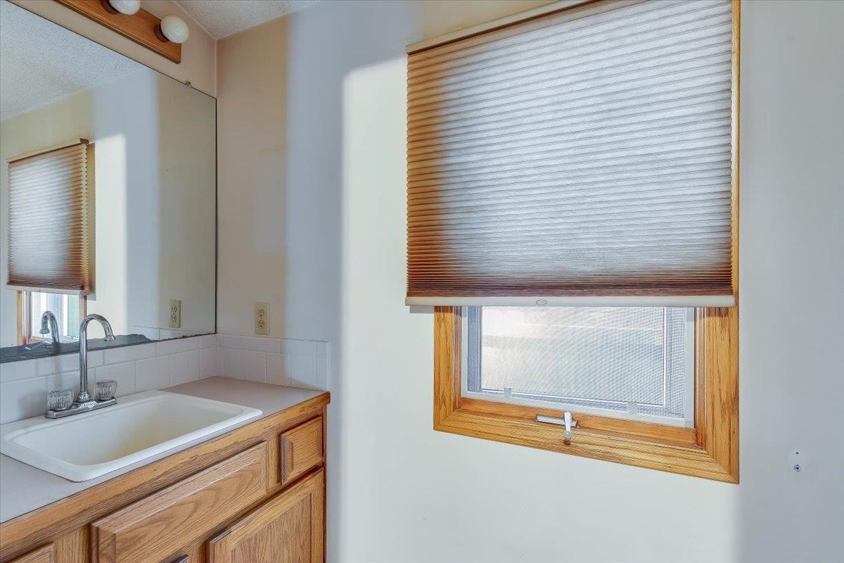 412 E Teal Ln. Property Photo 16