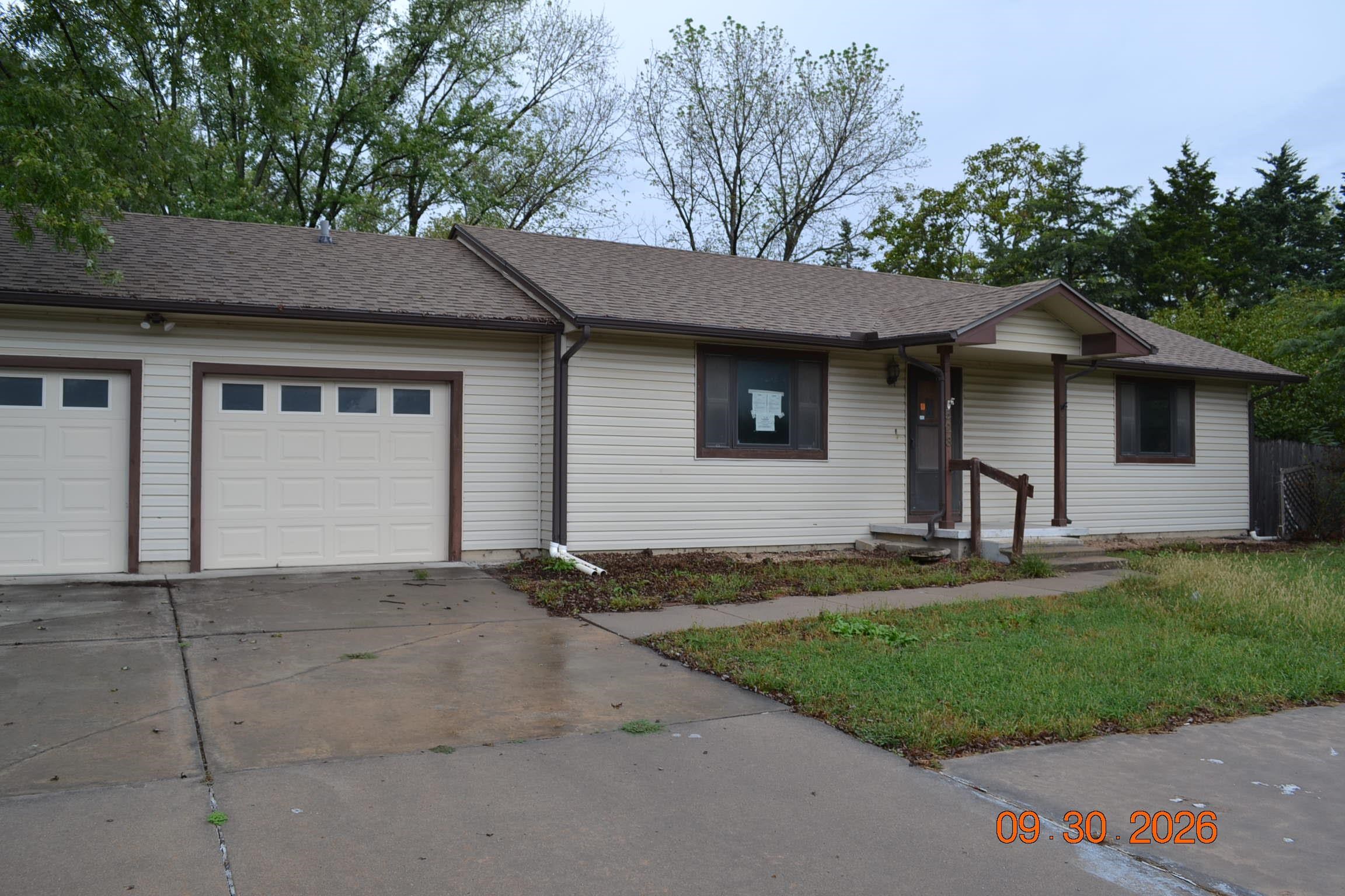 523 N Lakeside Dr. Property Photo 1