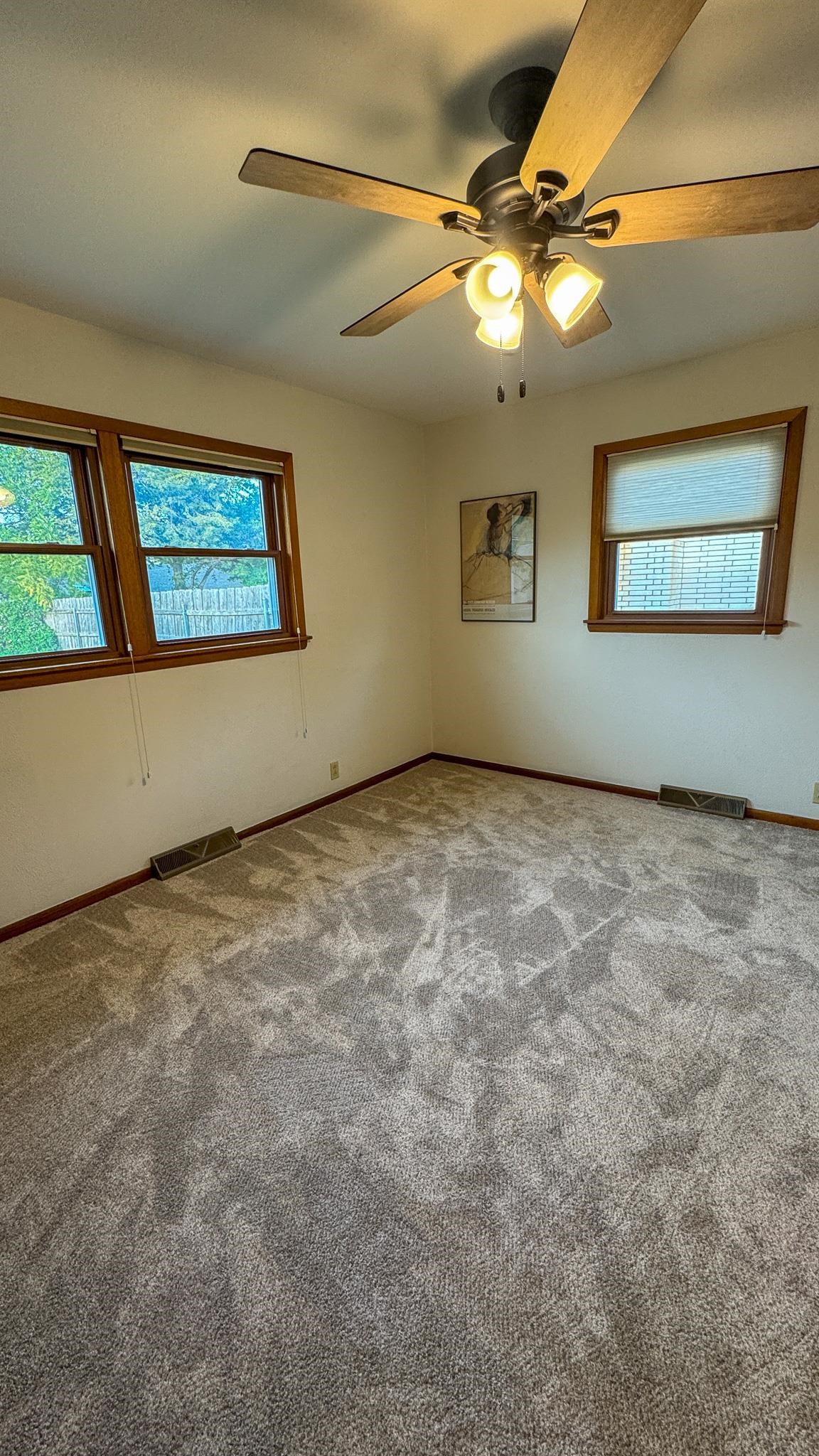 8442 W Murdock Ave Property Photo 12