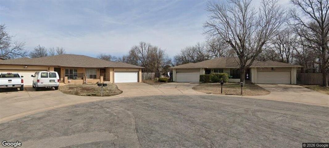 1818 S Longford Ct Property Photo 1
