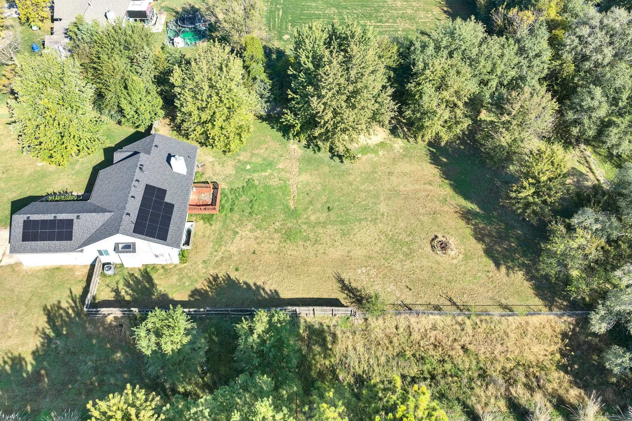 8360 S Lulu Property Photo 3