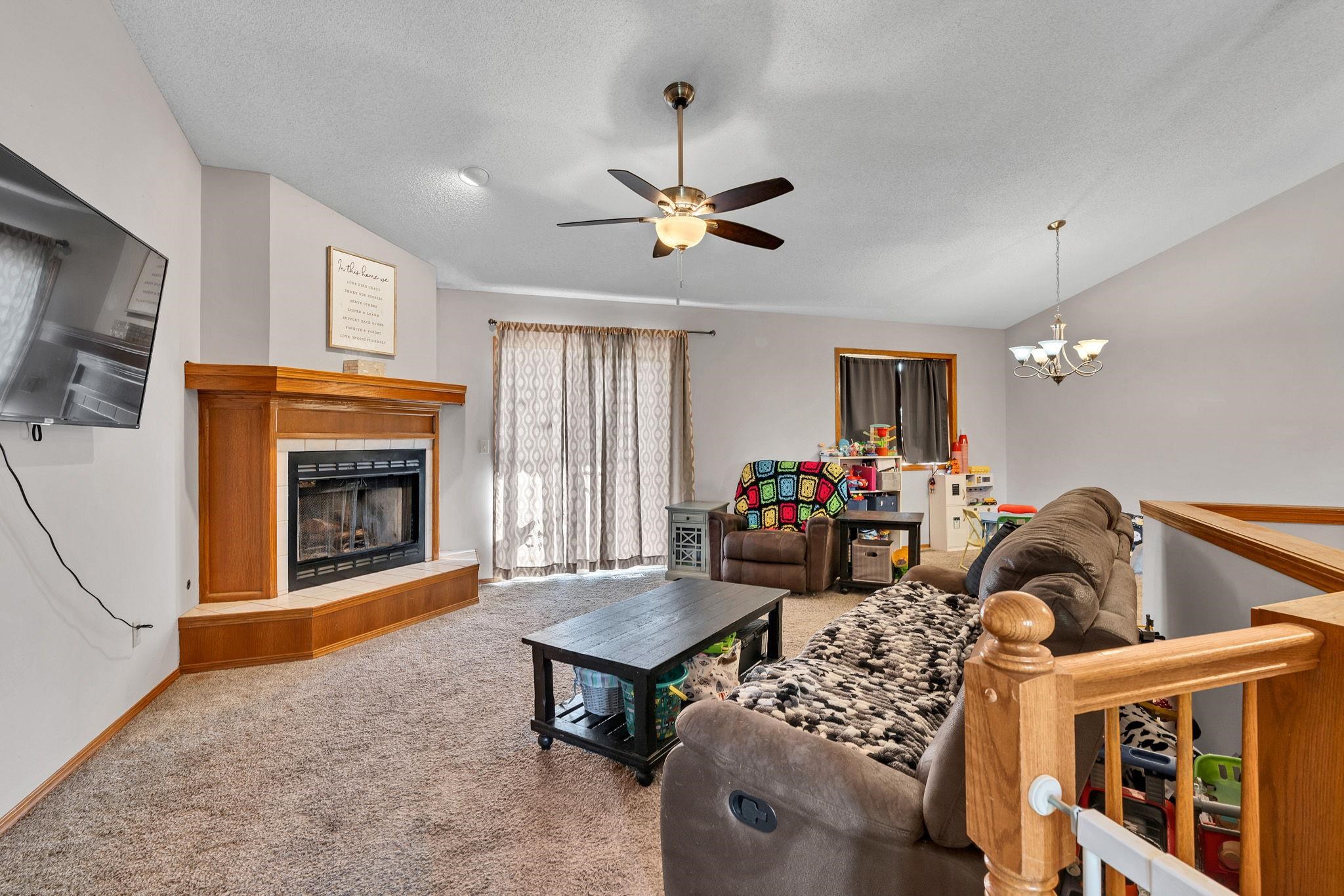8360 S Lulu Property Photo 4