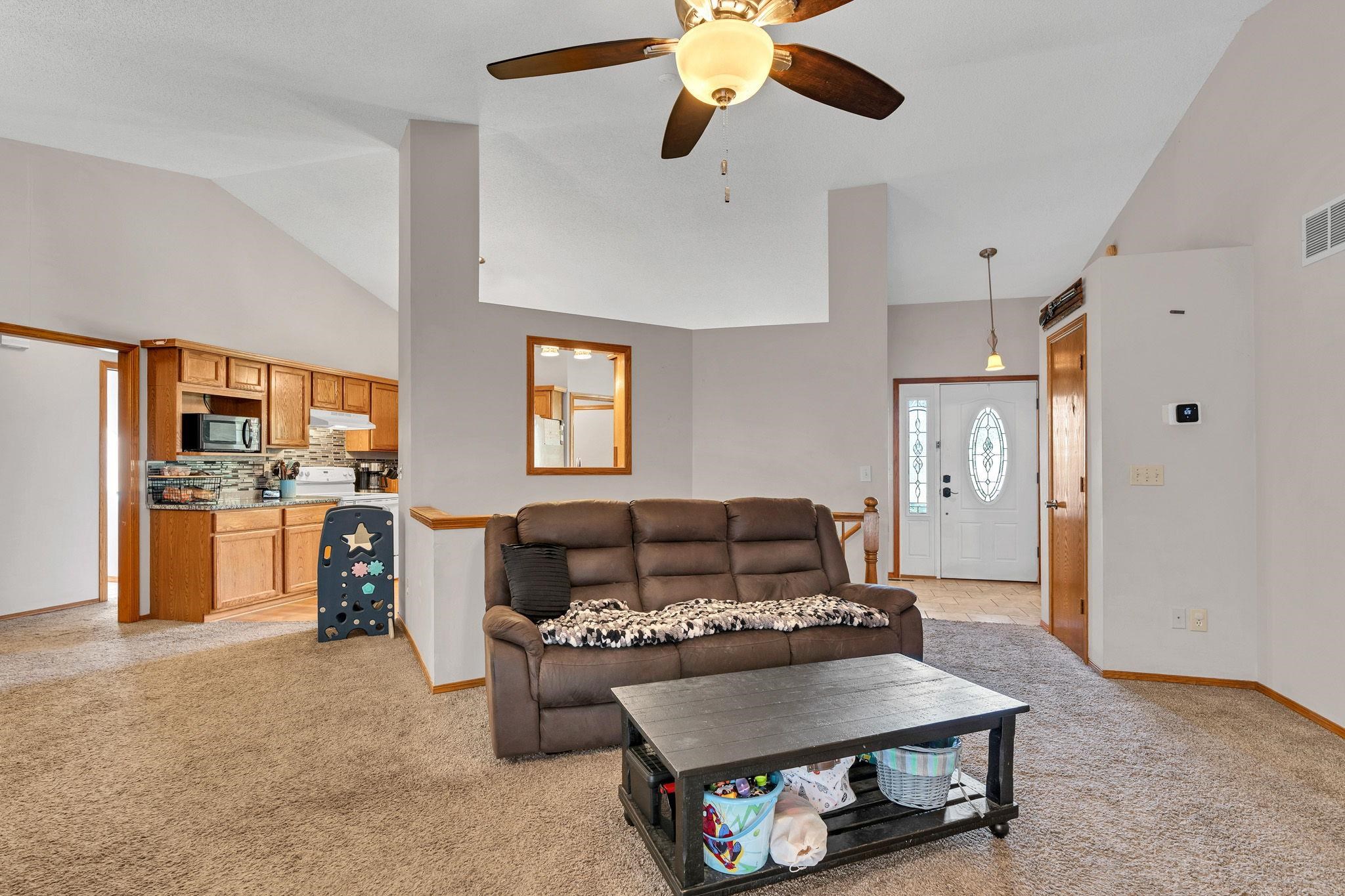 8360 S Lulu Property Photo 5