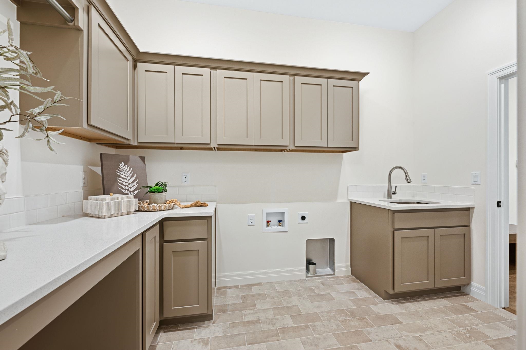 8438 Mossy Stone St Property Photo 20