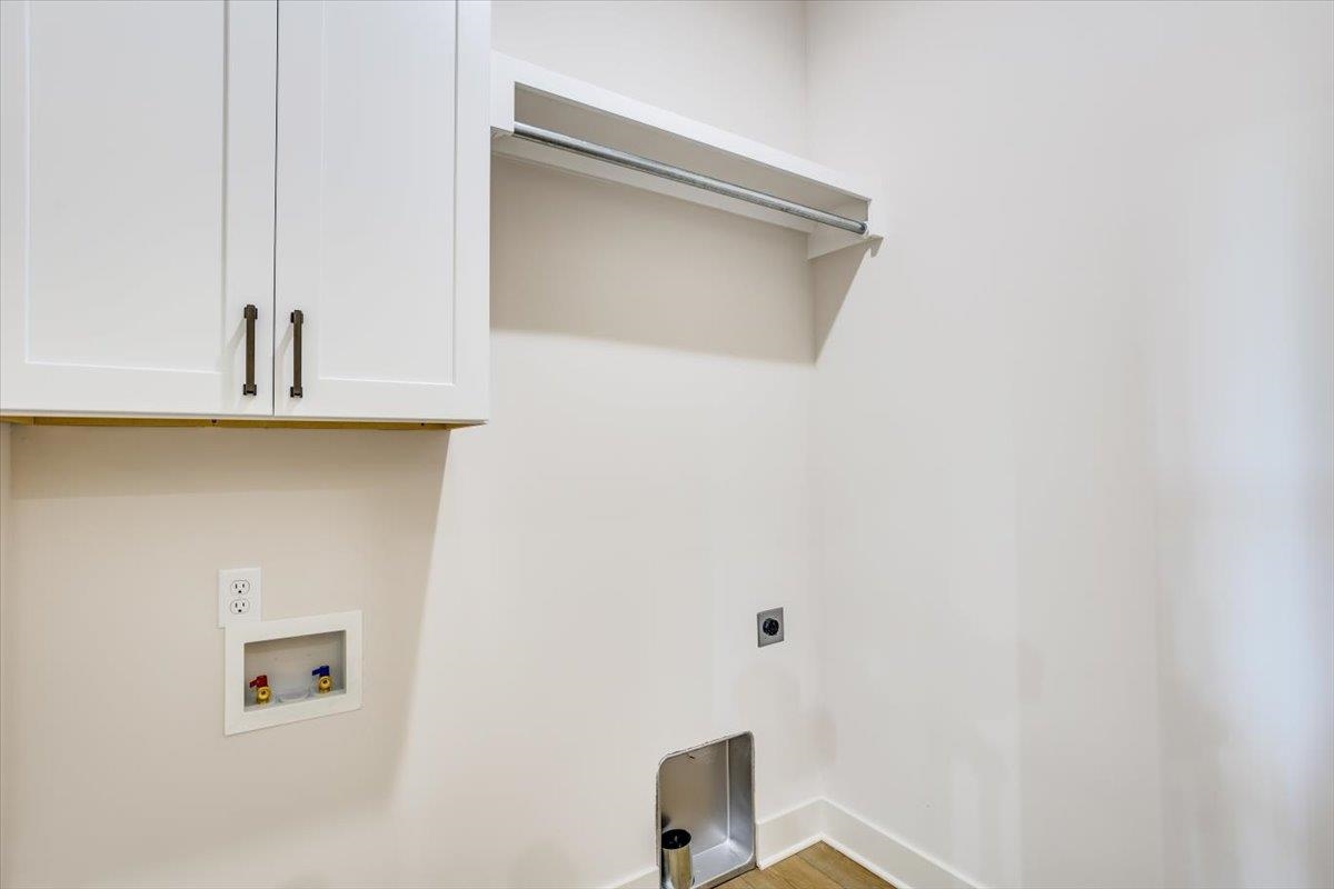 196 S Wellcrest Ct. Property Photo 18