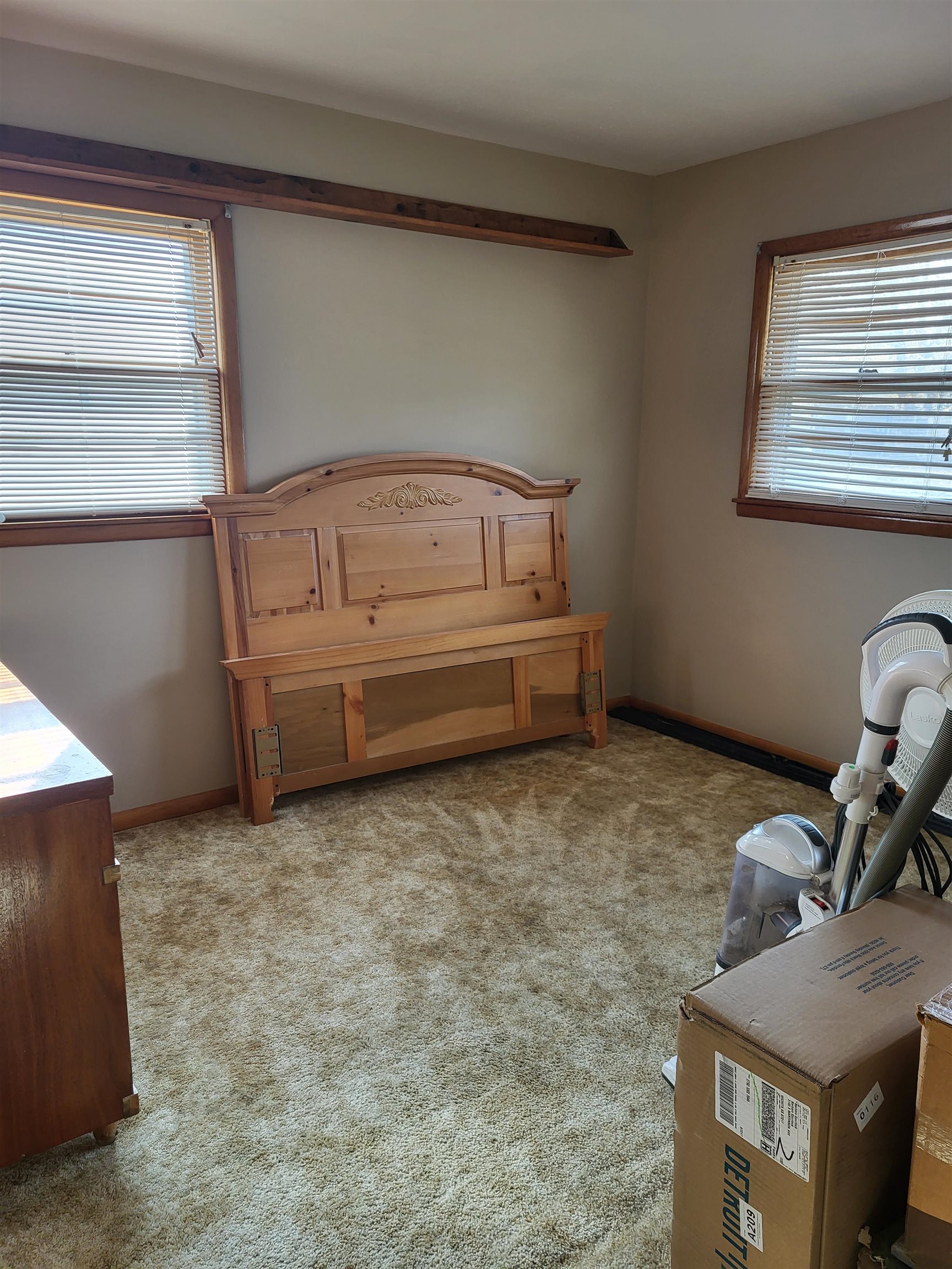 3102 S Martinson Property Photo 9