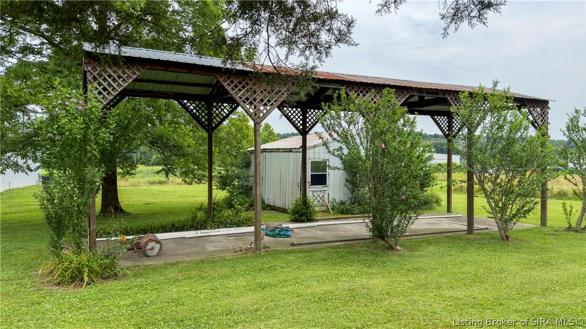 4678 Duffy Road Property Photo 8