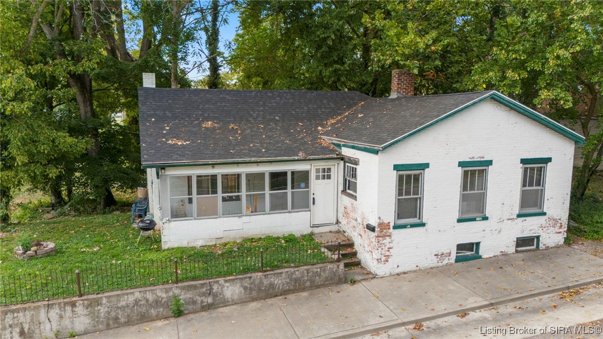109 Central Avenue Property Photo 1