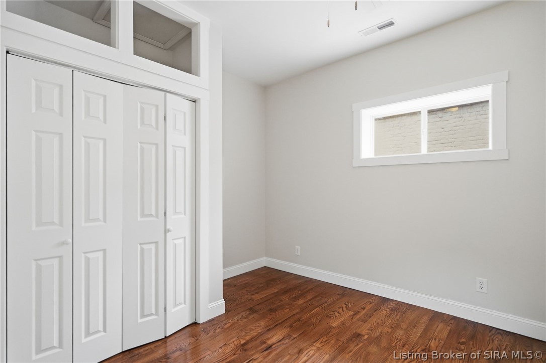 1122 W Second Street Property Photo 14