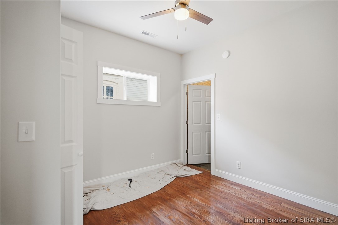 1122 W Second Street Property Photo 16