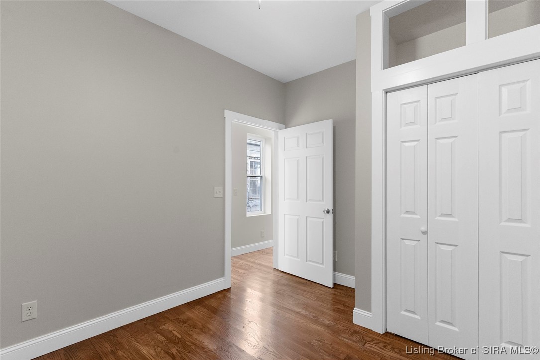 1122 W Second Street Property Photo 18