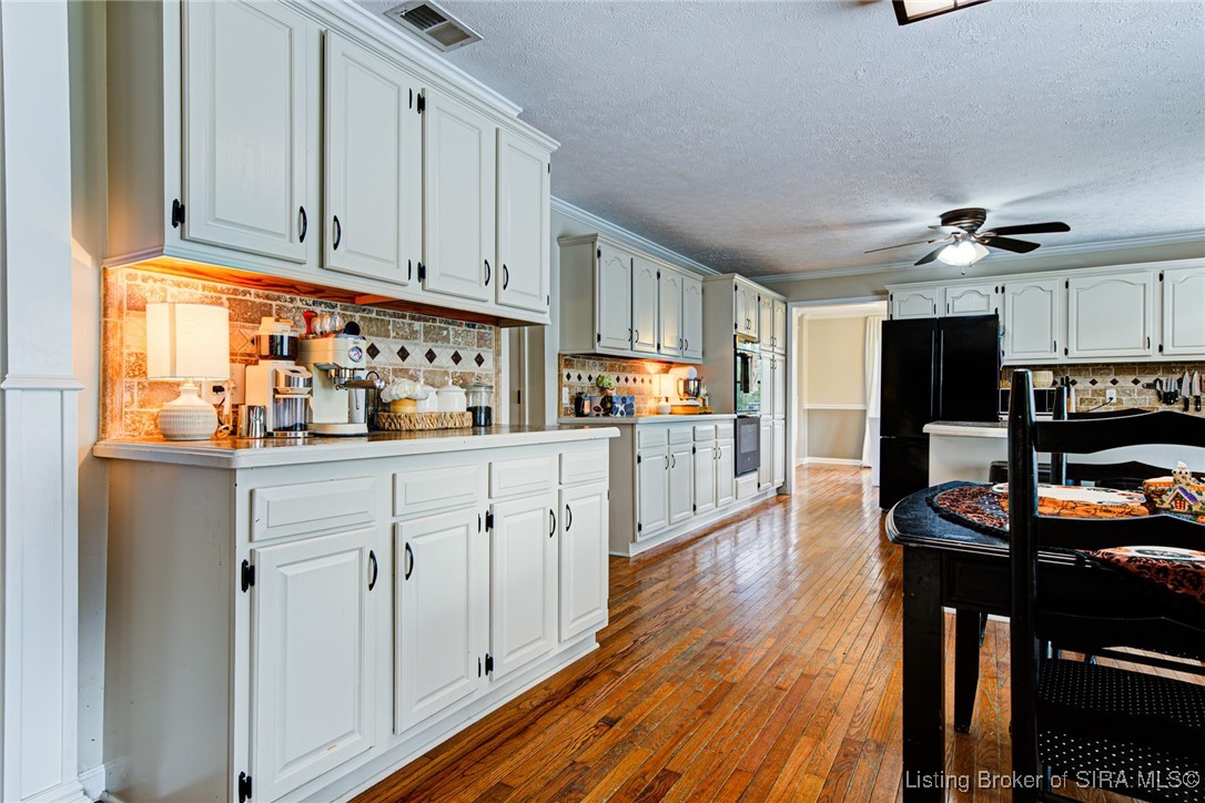 1625 Old State Road Property Photo 14