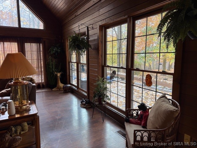 8000 S County Line Road Property Photo 6