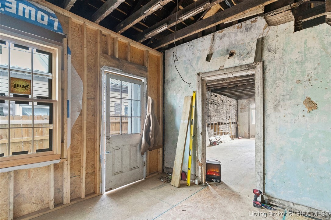 707 Walnut Street Property Photo 11