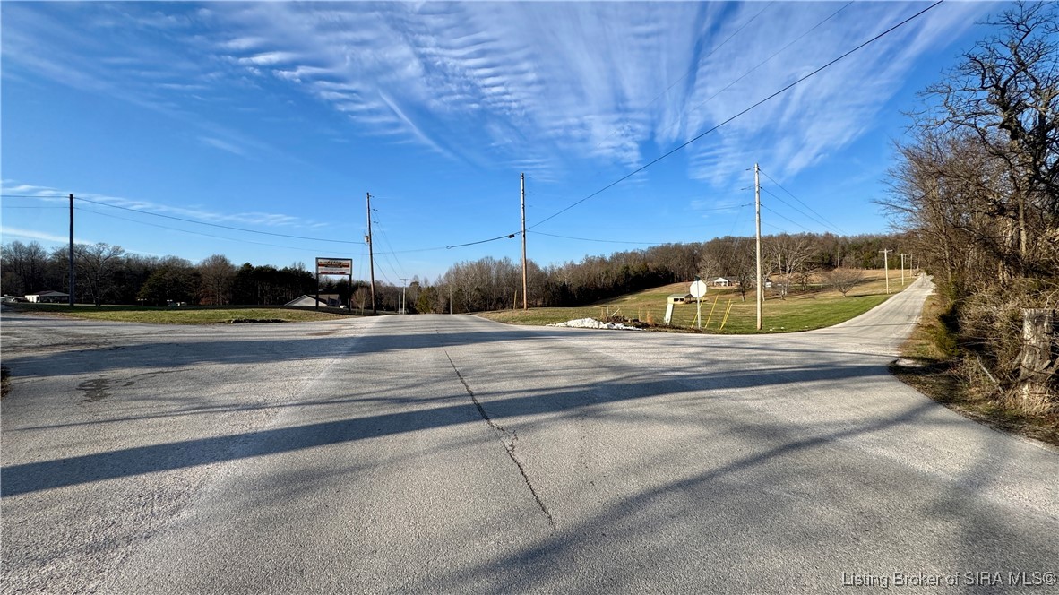 S Co Rd 425 E Property Photo 5