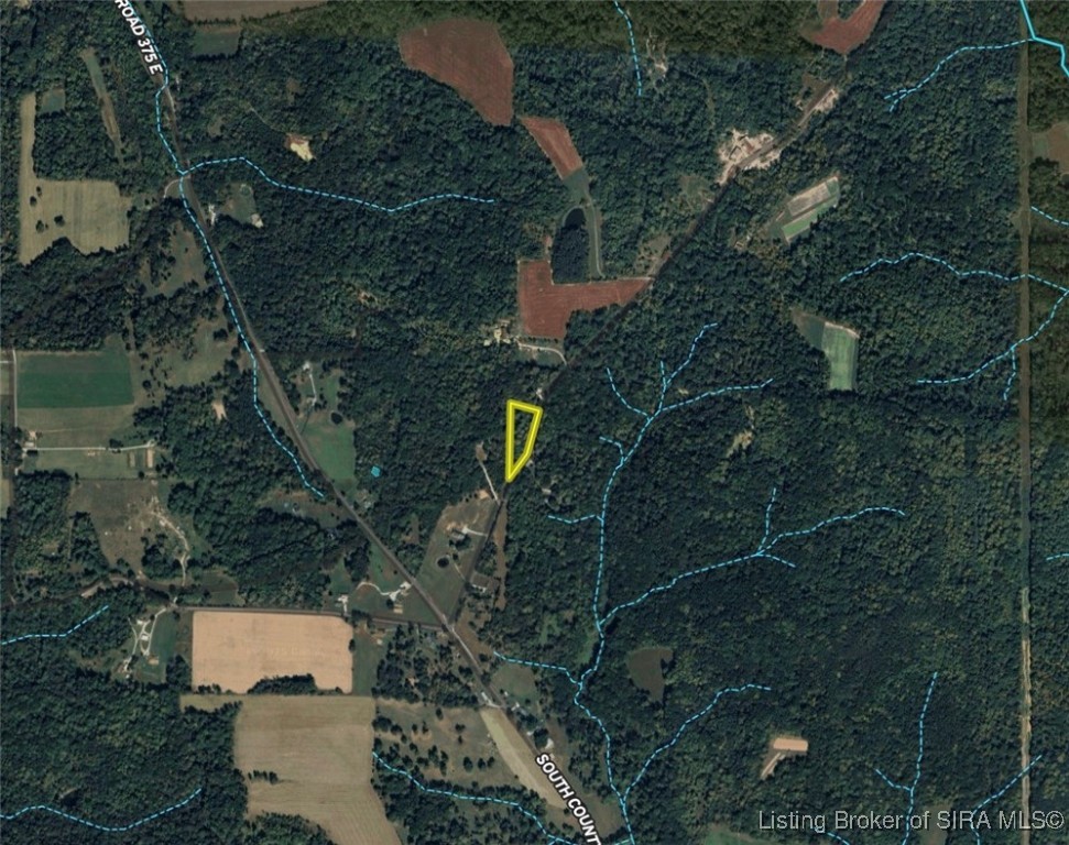 S Co Rd 425 E Property Photo 10
