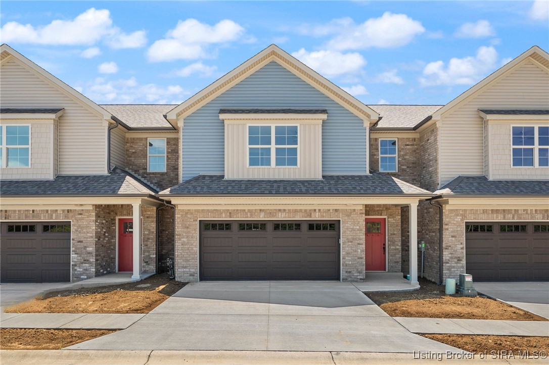 5210 N Hampton Ct Property Photo 1