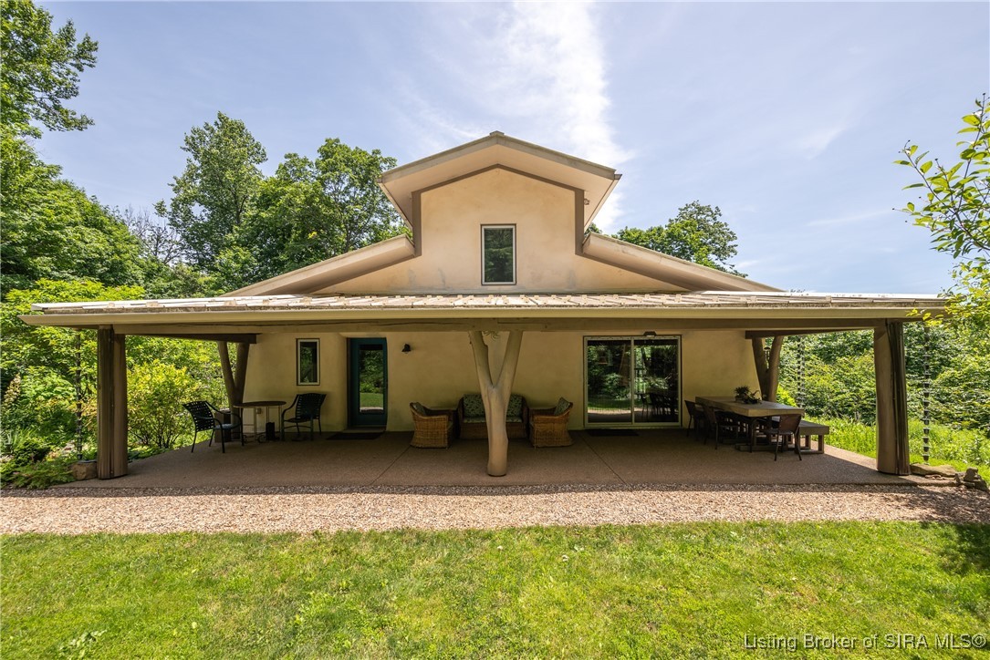 7178 S Flatwood Road Property Photo 2