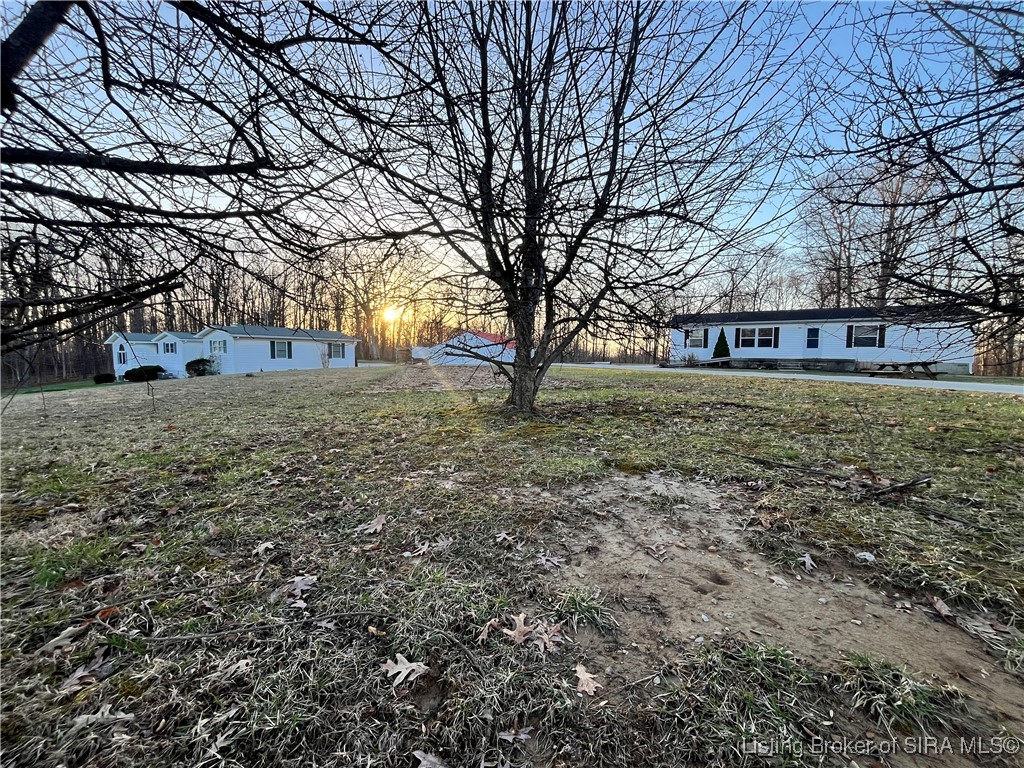 5674 S County Rd 640 E Property Photo