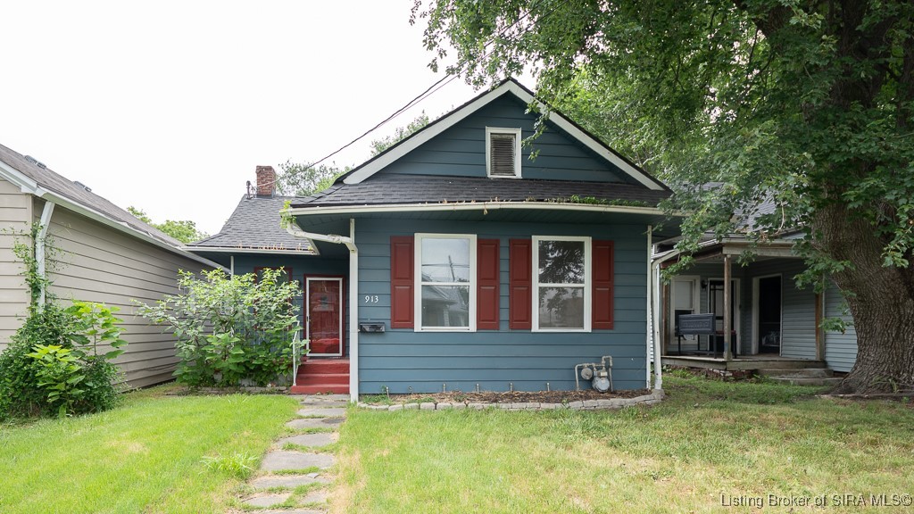 913 Watt Property Photo 1