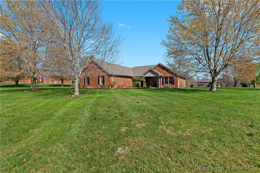 3886 Highland Lake Drive Property Photo 1