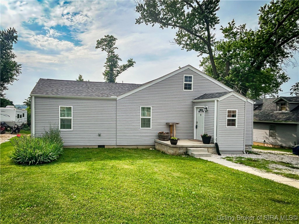 613 N Gospel Street Property Photo 1