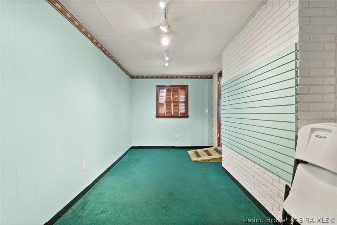 1302 E 10th Street Property Photo 16