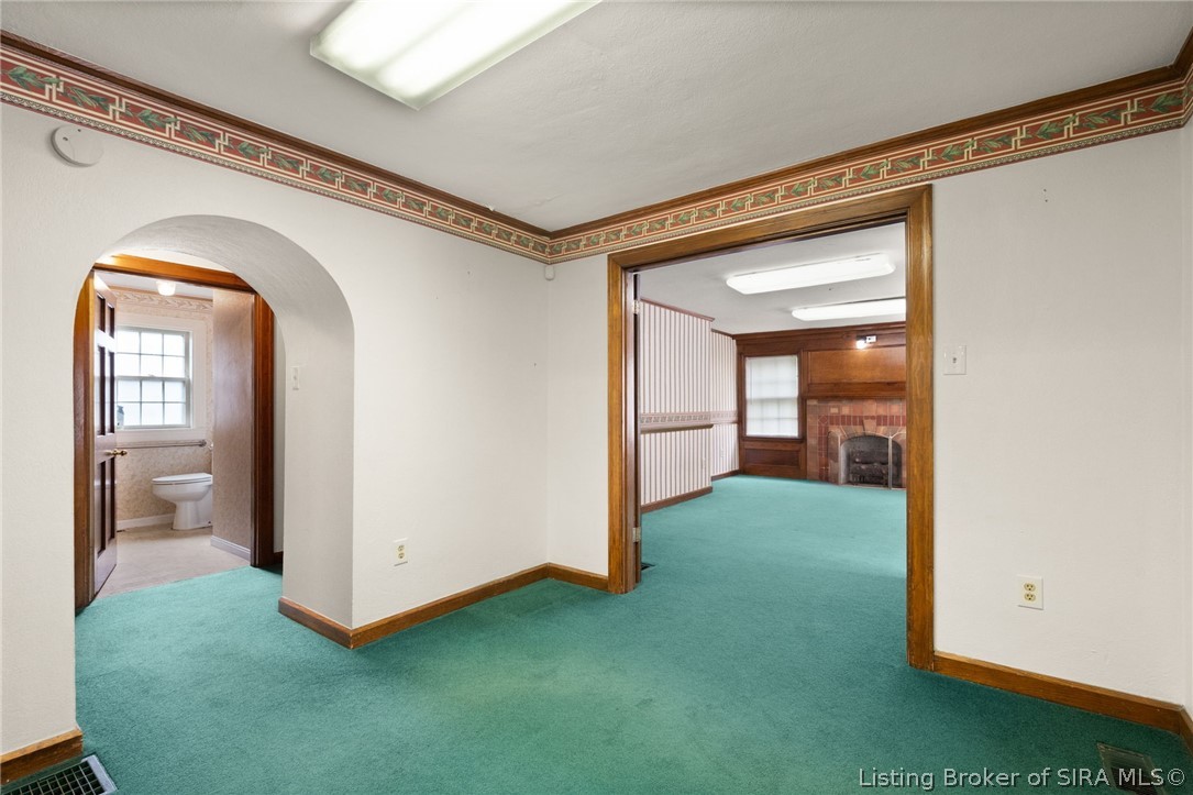 1302 E 10th Street Property Photo 36