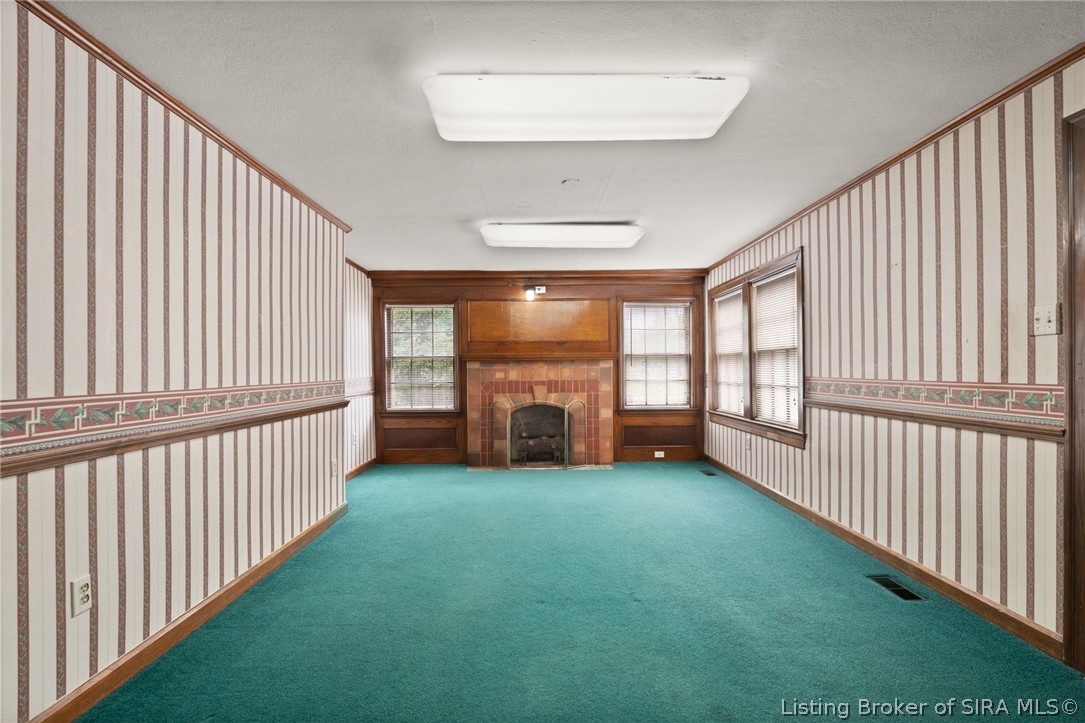 1302 E 10th Street Property Photo 37
