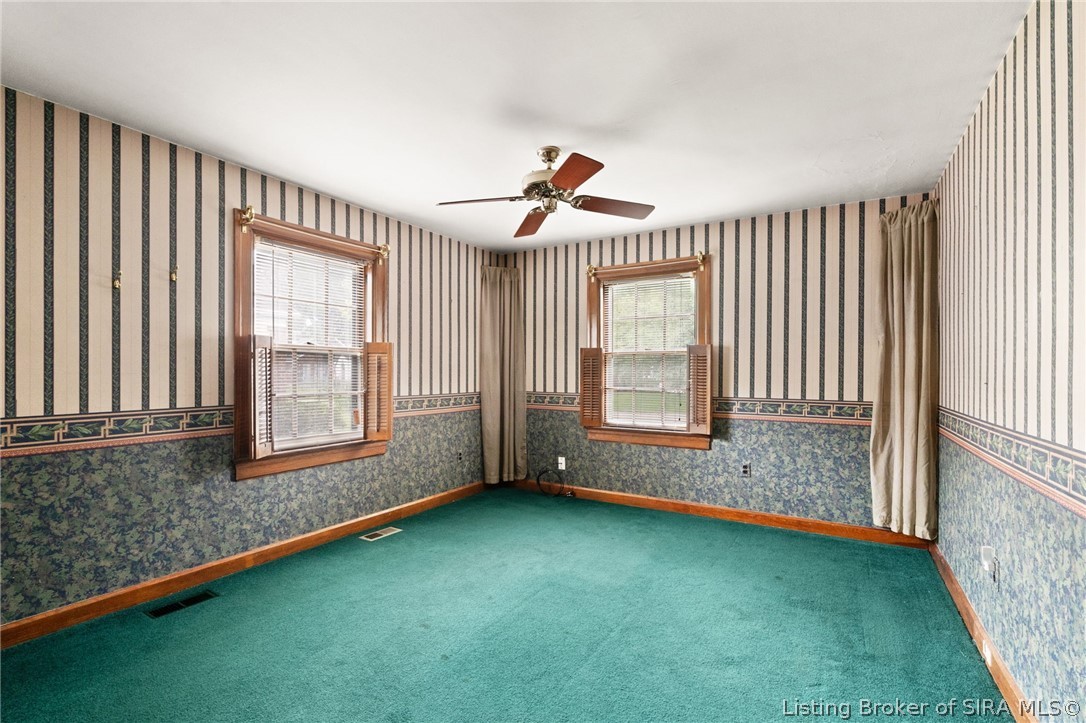 1302 E 10th Street Property Photo 40