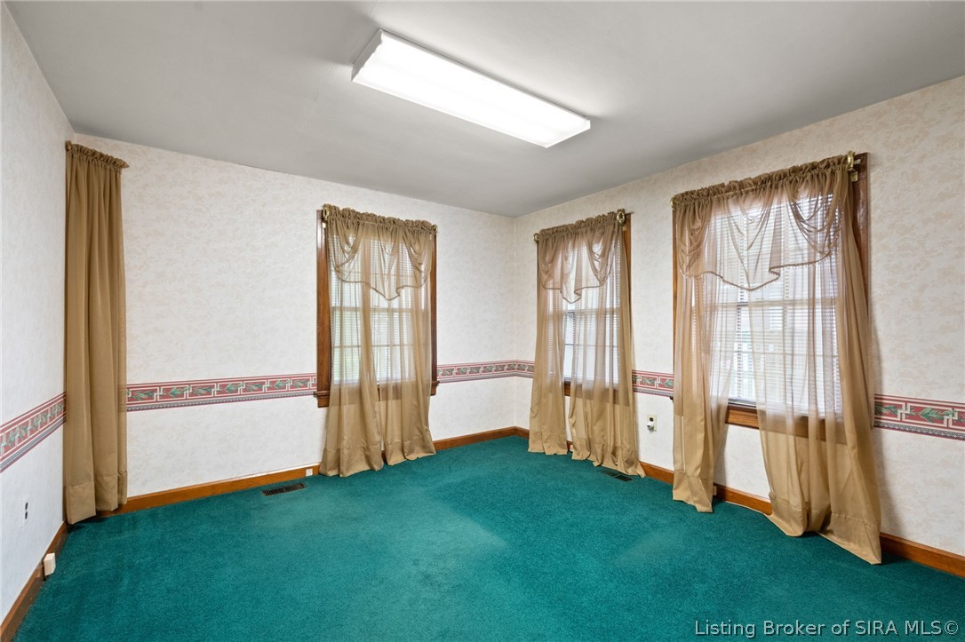 1302 E 10th Street Property Photo 44